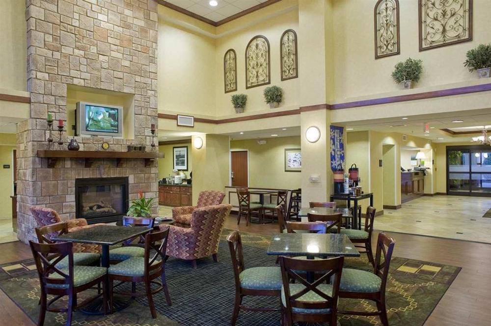 Hampton Inn & Suites Nashville-Smyrna Restoran fotoğraf